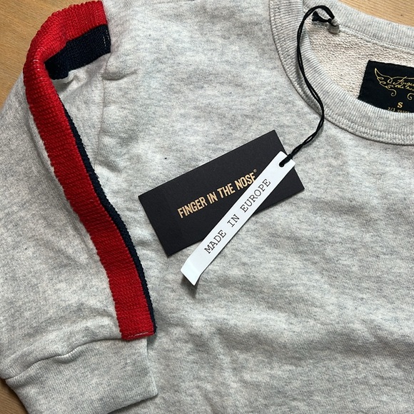 Finger in the nose retro stripe navy and red pullover - Picture 2 of 4